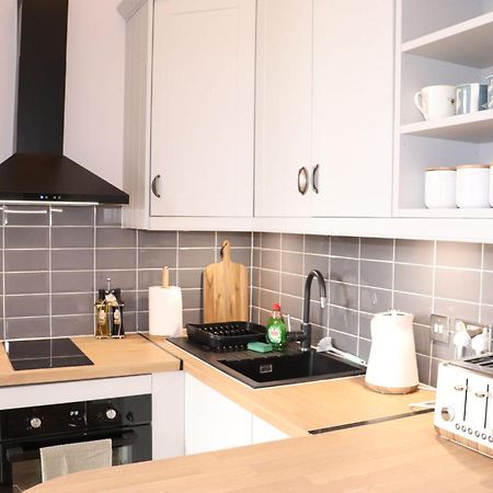 Newly Refurbished 1 Bed Flat Southsea Leilighet Portsmouth Eksteriør bilde