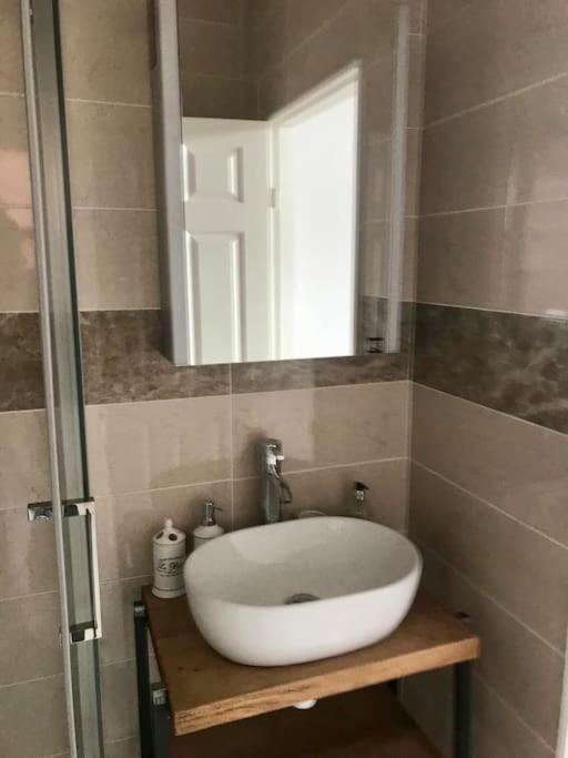 Newly Refurbished 1 Bed Flat Southsea Leilighet Portsmouth Eksteriør bilde